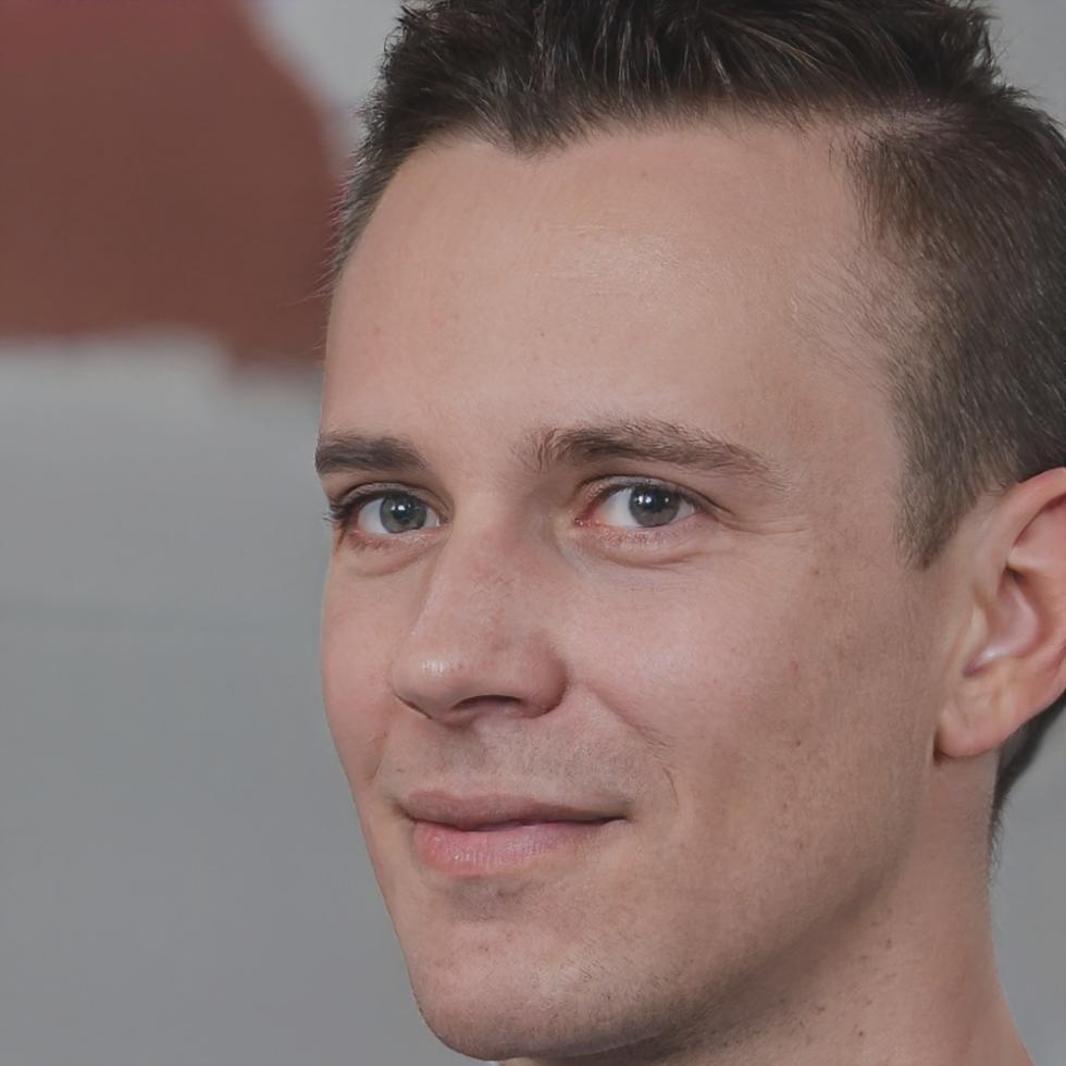 Bennet Köhler, Leitender Finanzanalyst bei Coolfqx